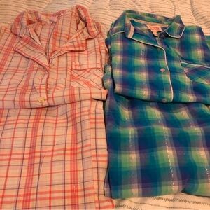 Bundle of 2 gently used Victoria Secret long sleeve pajamas